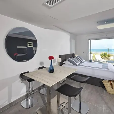 Nautilia 204 - Supérieure Luxe - 2 Personnes * Agde